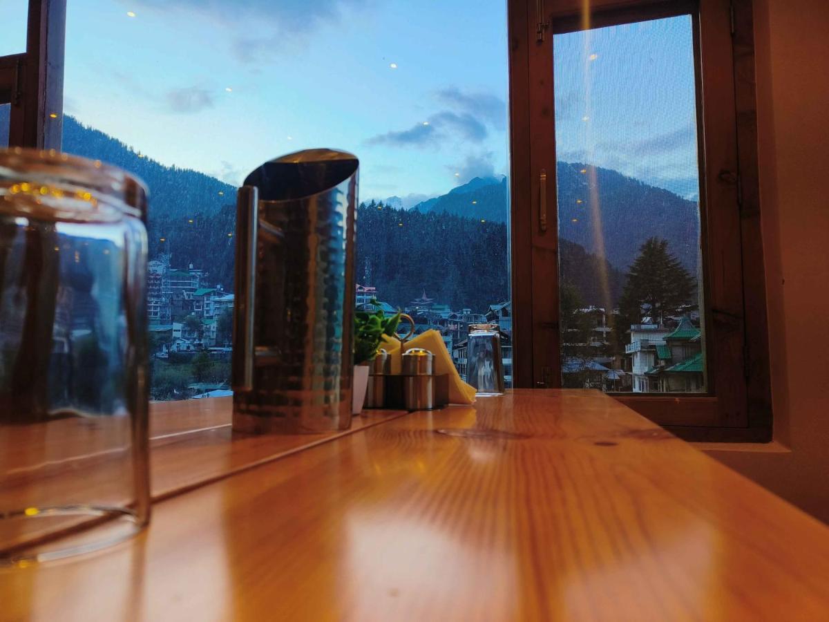 Sa-Ba Manali Inn, Mall Road Luaran gambar