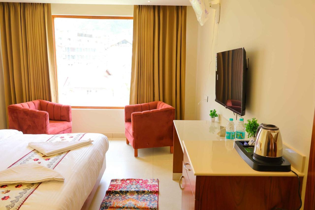 Sa-Ba Manali Inn, Mall Road Luaran gambar